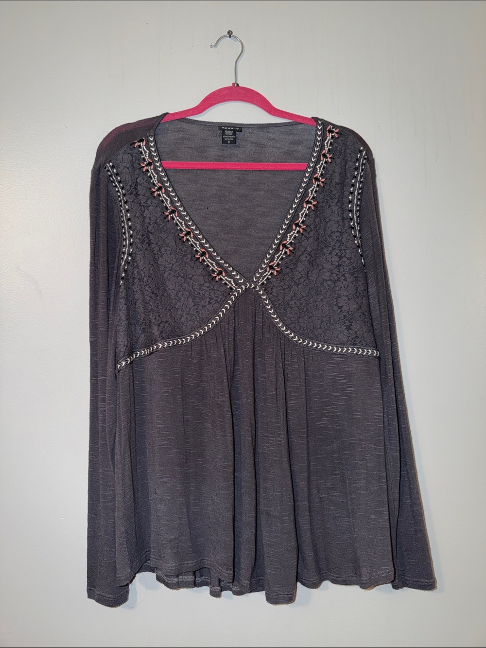 torrid Charcoal Gray Embroidered V-Neck Long Sleeve Top